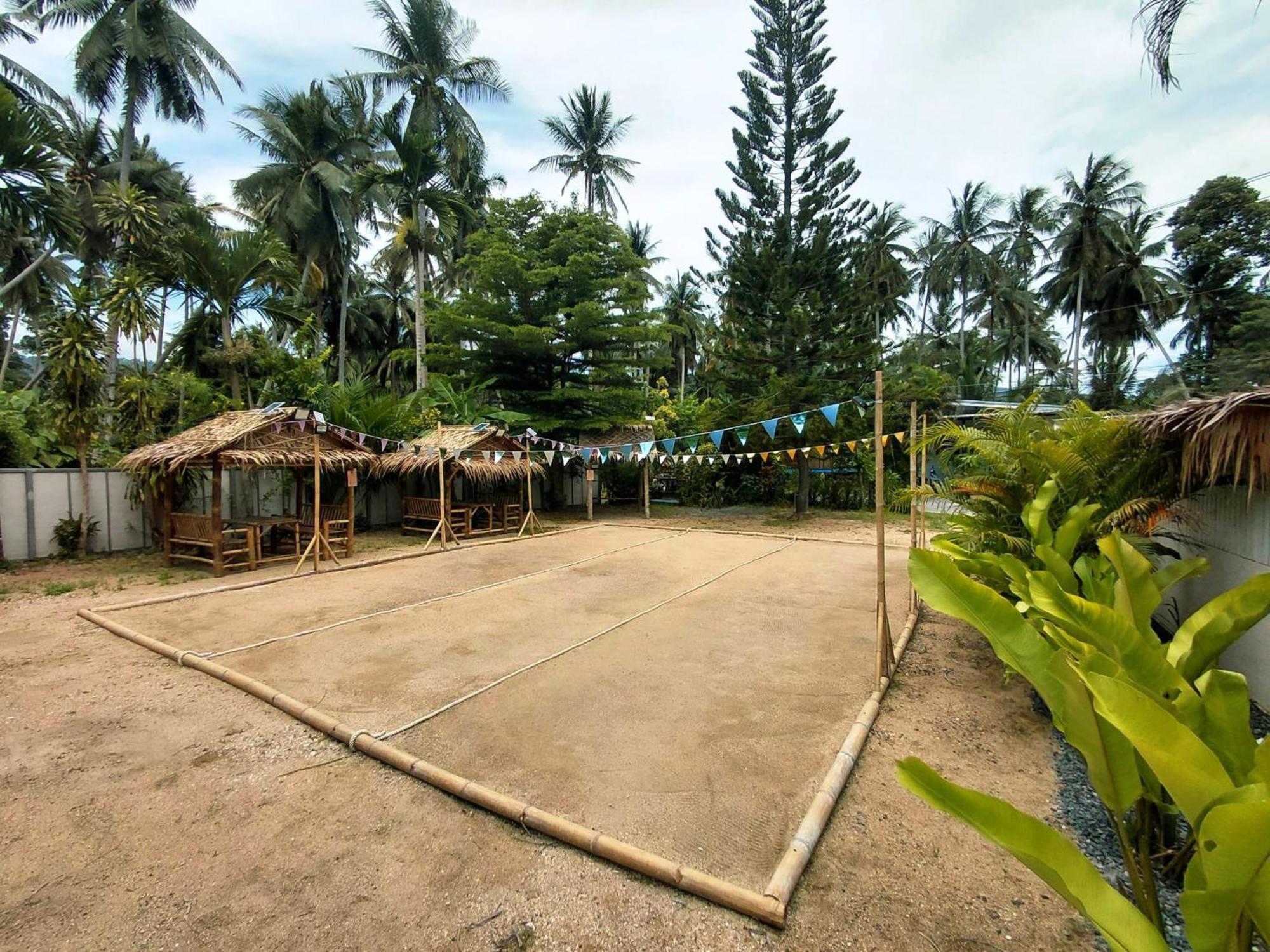 Hotel Leelawadee And Restaurant